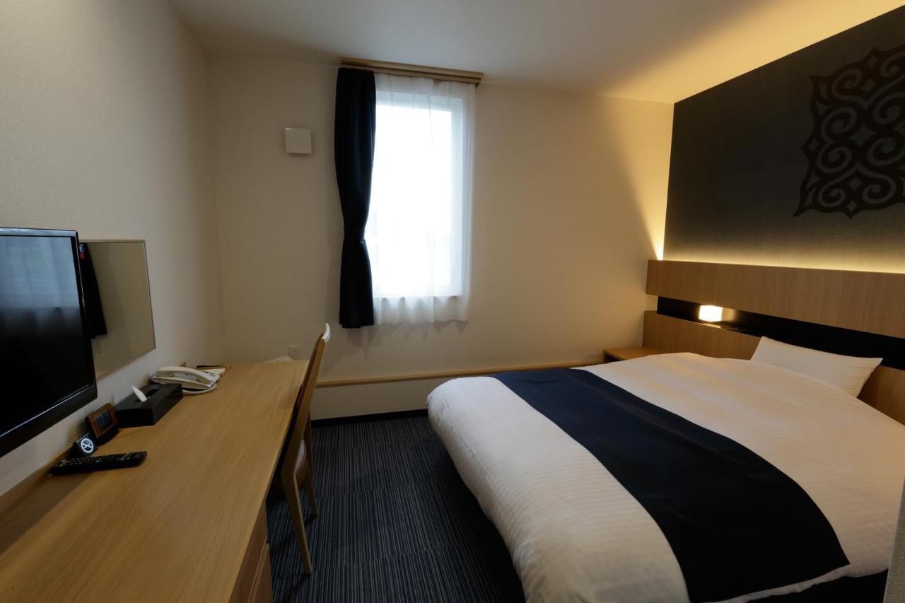 Hotel Reus Ashoro Extérieur photo